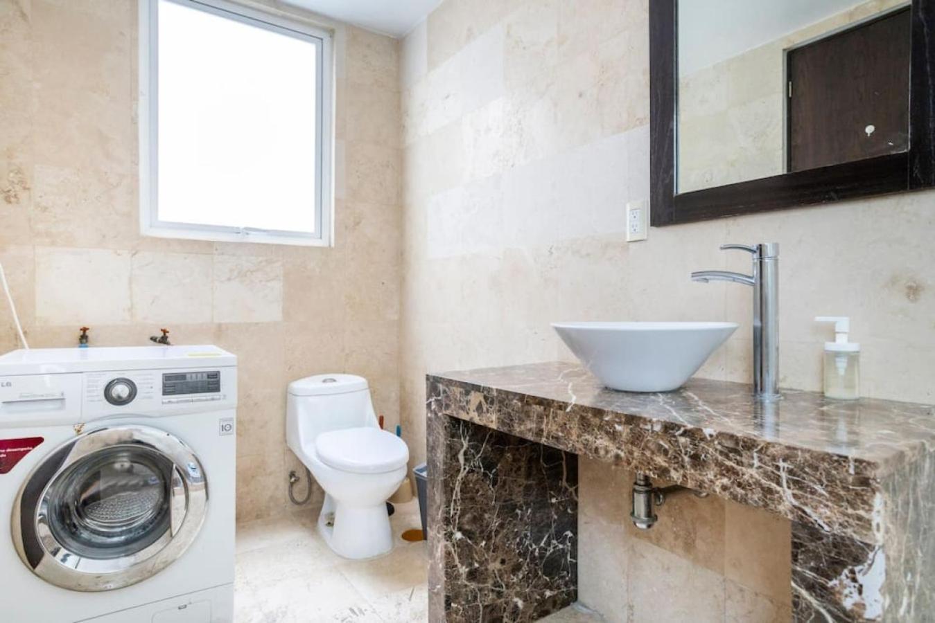 Condesa Amsterdam 202 Bright 1br 1ba On Amsterdam Av