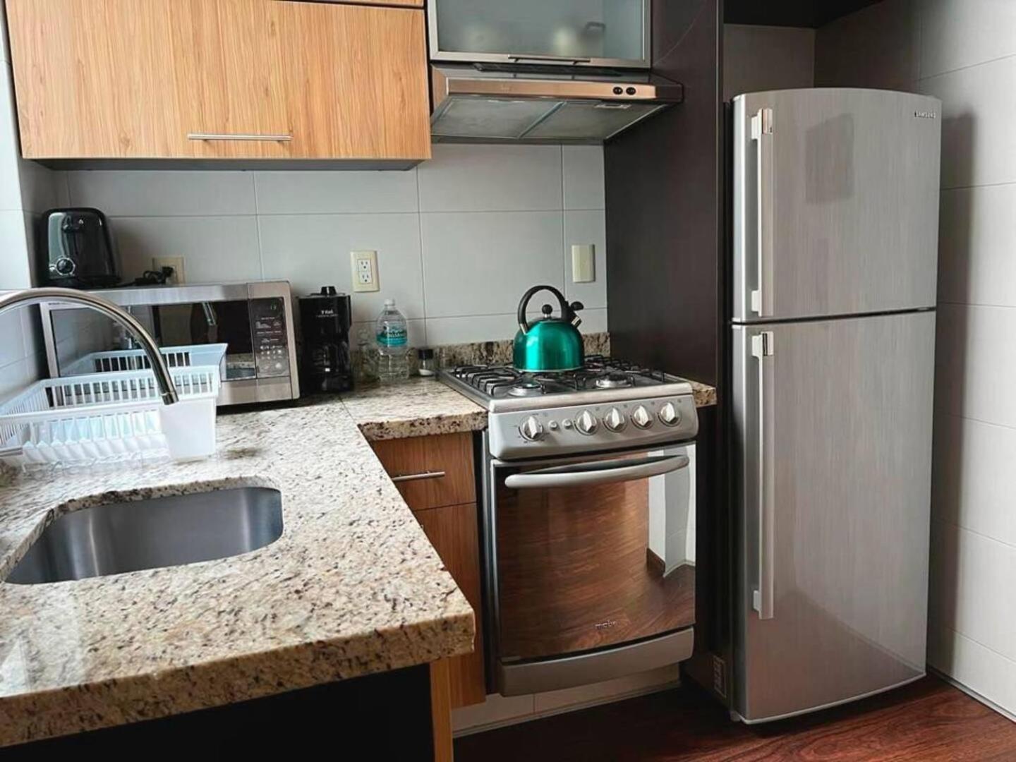 Condesa Amsterdam 202 Bright 1br 1ba On Amsterdam Av Appartamento Città del Messico